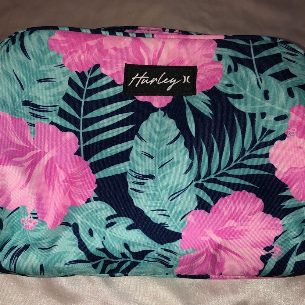Hurley 100% Polyester Obsidian & Tropical Flower Zip Around Cosmetic Bag OS NWT - Picture 3 of 16